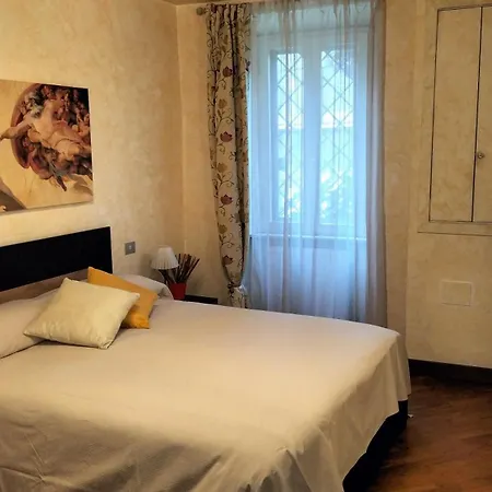 Benedetta Trastevere * Roma