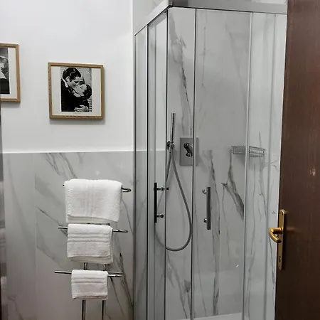 Benedetta Trastevere * Rome